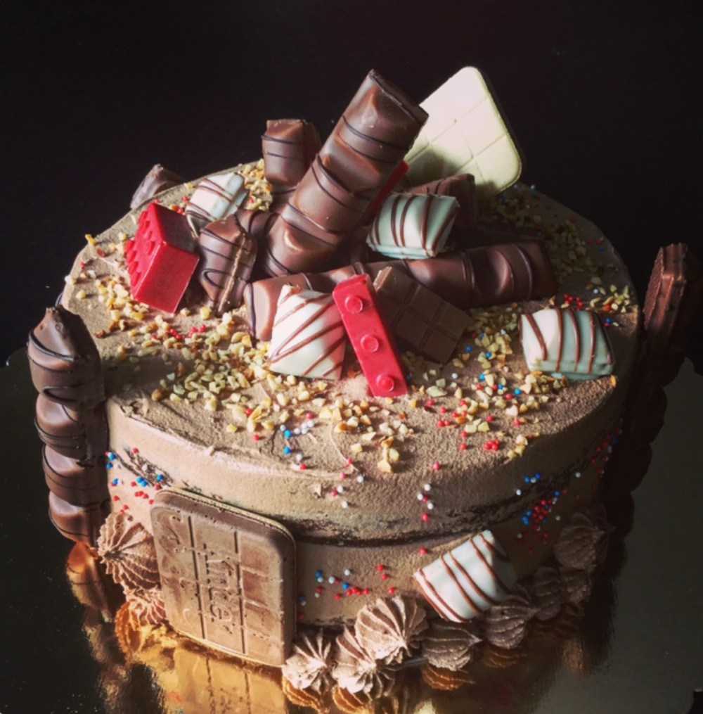 32B32ADC-FE11-47A3-9603-34827F3F581C